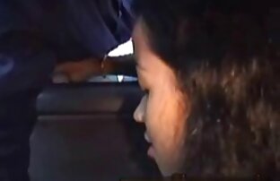 XXX यह सेक्सी मूवी इन हिंदी पता चला कि उसका एक पूर्व सहपाठी पोर्न स्टार है