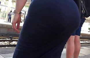 XXX जिसने एक सेक्सी फिल्म वीडियो फुल आदमी को अपने बिस्तर पर खींच लिया