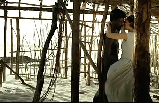 XXX वह फट चिकन मुसीबत में हिंदी में सेक्सी फिल्म मूवी