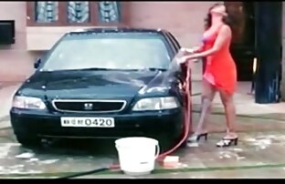 XXX सुंदर काले, एक मजबूत फुल मूवी वीडियो में सेक्सी छोटे के साथ
