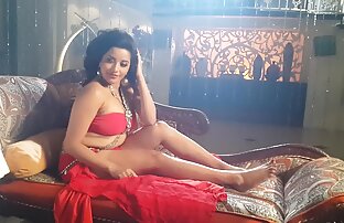 XXX दंपति ने कार में एड्रेनालाईन की एक खुराक ली सेक्सी मूवी एक्स एक्स एक्स सेक्सी